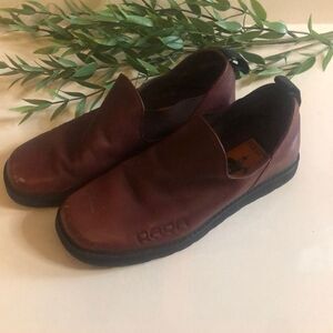 Damani Dada Supreme Low Top Boots Size 7 Leather Side Goring RARE Heel Pull Tab